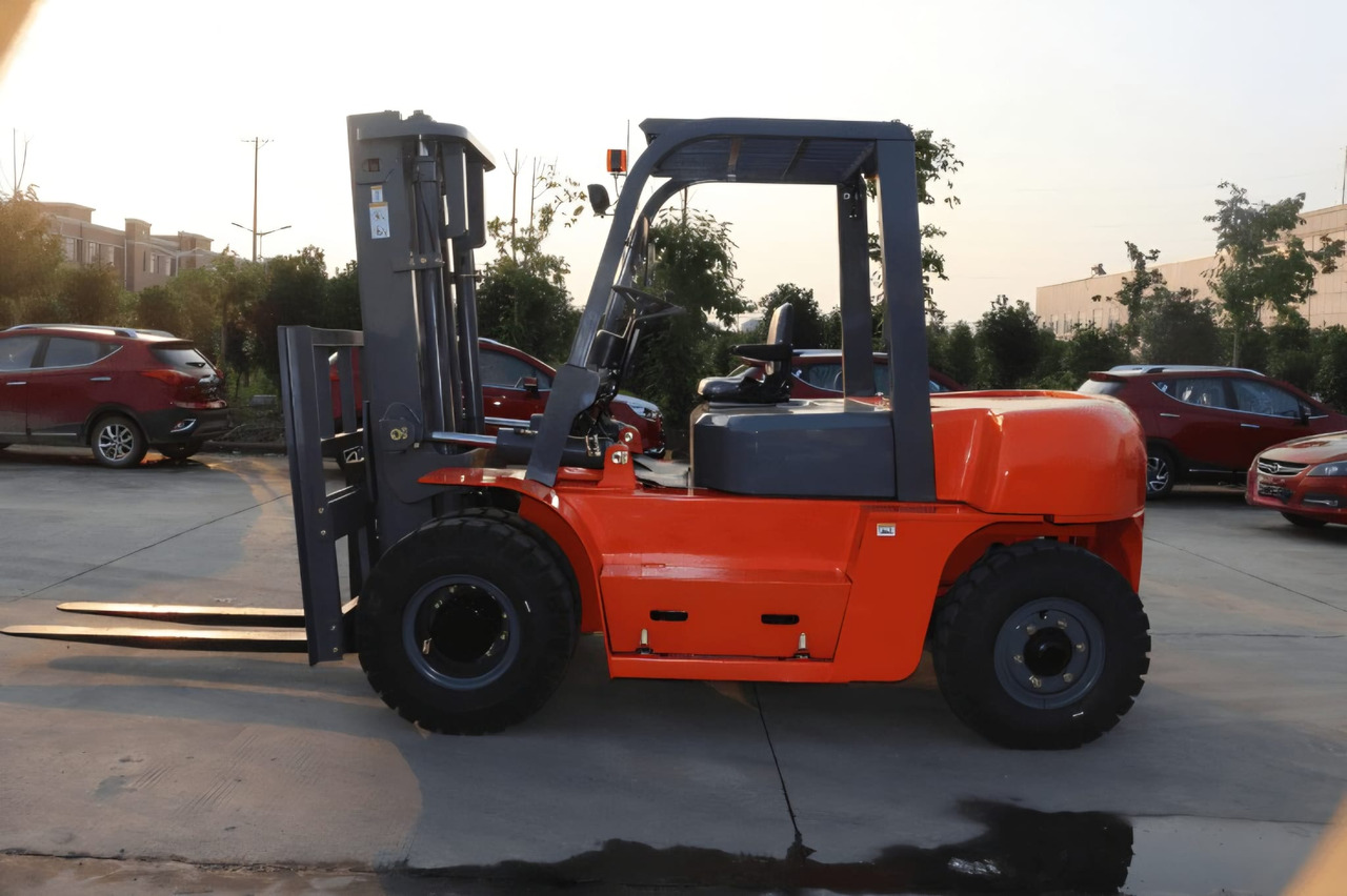 Müller Machinery MF 60 - Xe nâng diesel: hình 1 Müller Machinery MF 60 - Xe nâng diesel: hình 1