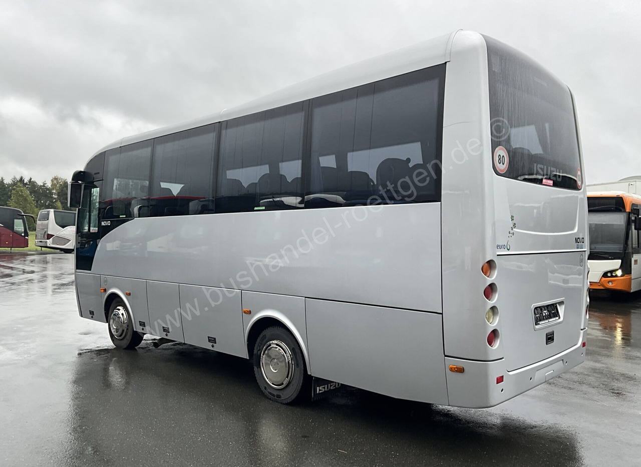 Isuzu Nova - Xe bus ngoại ô: hình 3 Isuzu Nova - Xe bus ngoại ô: hình 3