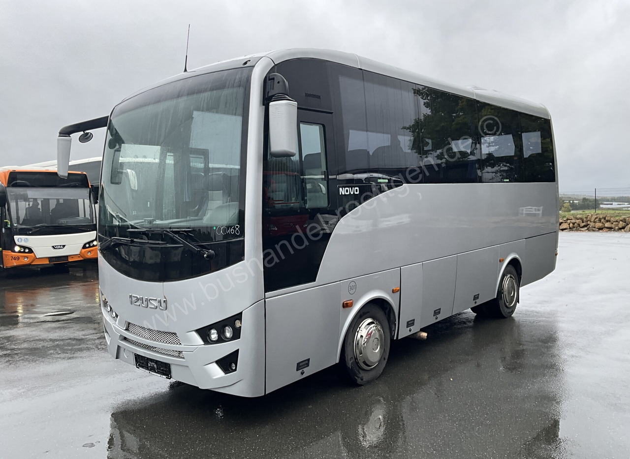 Isuzu Nova - Xe bus ngoại ô: hình 2 Isuzu Nova - Xe bus ngoại ô: hình 2