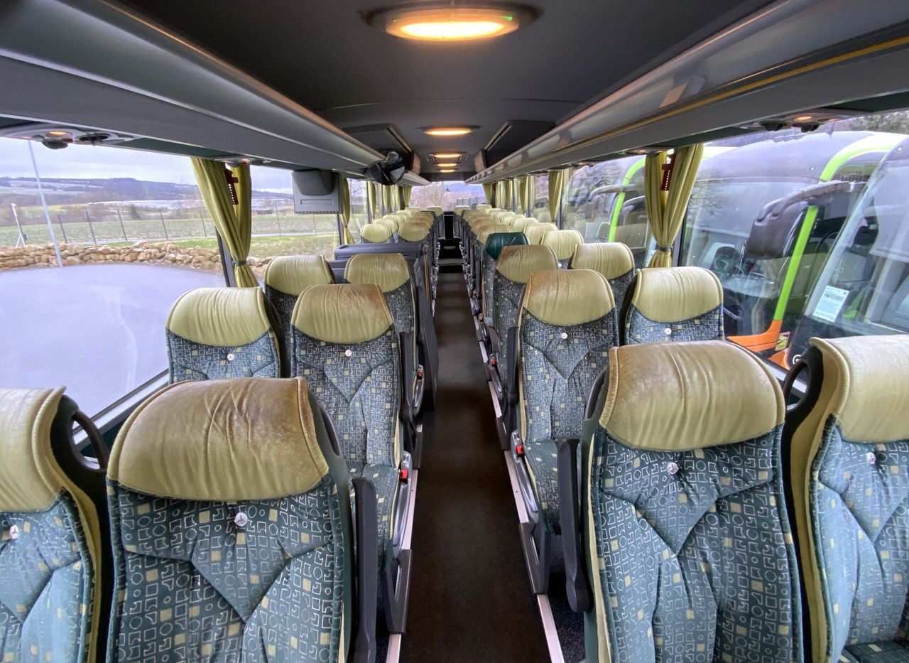 Cho thuê Mercedes-Benz Tourismo RHD Mercedes-Benz Tourismo RHD: hình 9