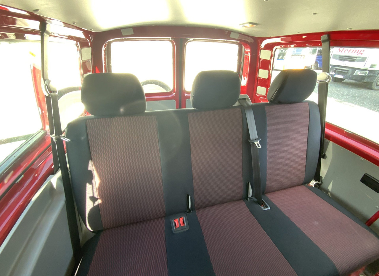 Xe bus mini, Xe van chở khách Volkswagen T 5 1.9 TDI: hình 12
