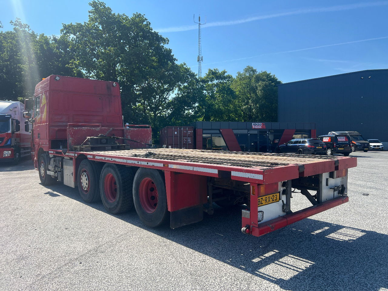 DAF XF 105.510 SC 8x2, Retarder - Xe tải thùng lửng/ Phẳng: hình 4 DAF XF 105.510 SC 8x2, Retarder - Xe tải thùng lửng/ Phẳng: hình 4