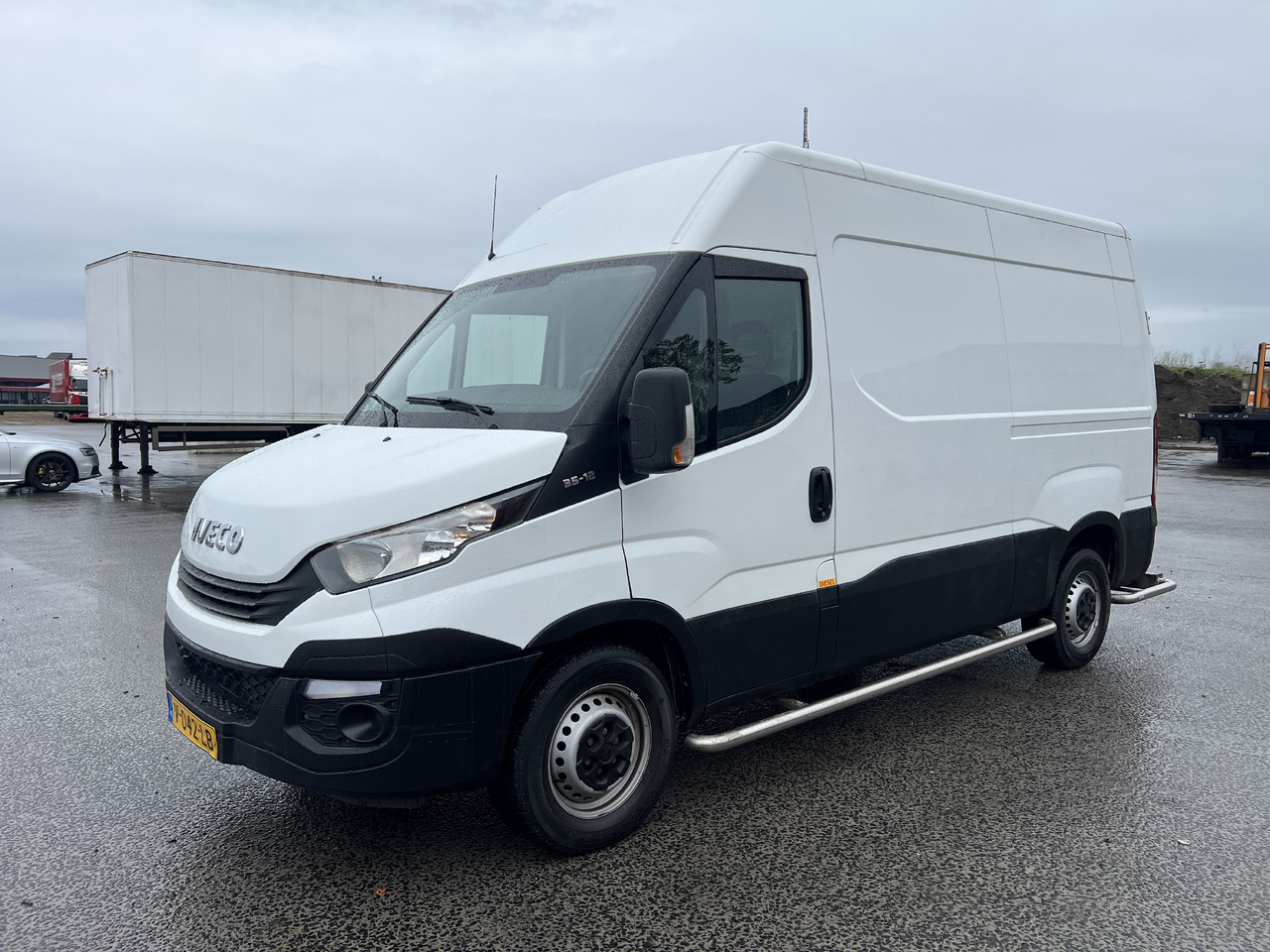 Iveco Daily 35S12 Euro 6, AUT - Xe van chở hàng: hình 1 Iveco Daily 35S12 Euro 6, AUT - Xe van chở hàng: hình 1