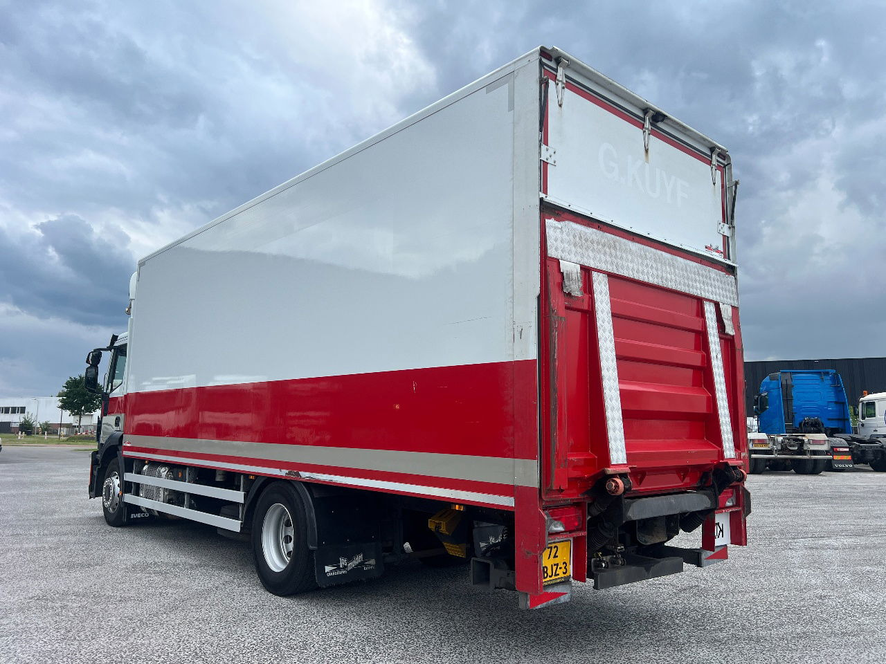 Iveco Stralis 310 AD, 19Ton, Euro 6 - Xe tải hộp: hình 4 Iveco Stralis 310 AD, 19Ton, Euro 6 - Xe tải hộp: hình 4