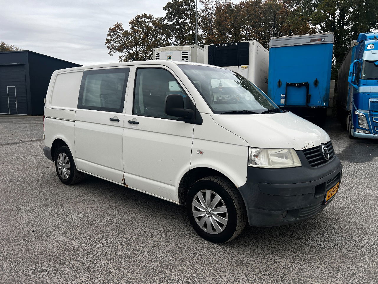Volkswagen Transporter 2.5 tdi, 96kw, dubbele cabine - Xe van nhỏ gọn: hình 2 Volkswagen Transporter 2.5 tdi, 96kw, dubbele cabine - Xe van nhỏ gọn: hình 2