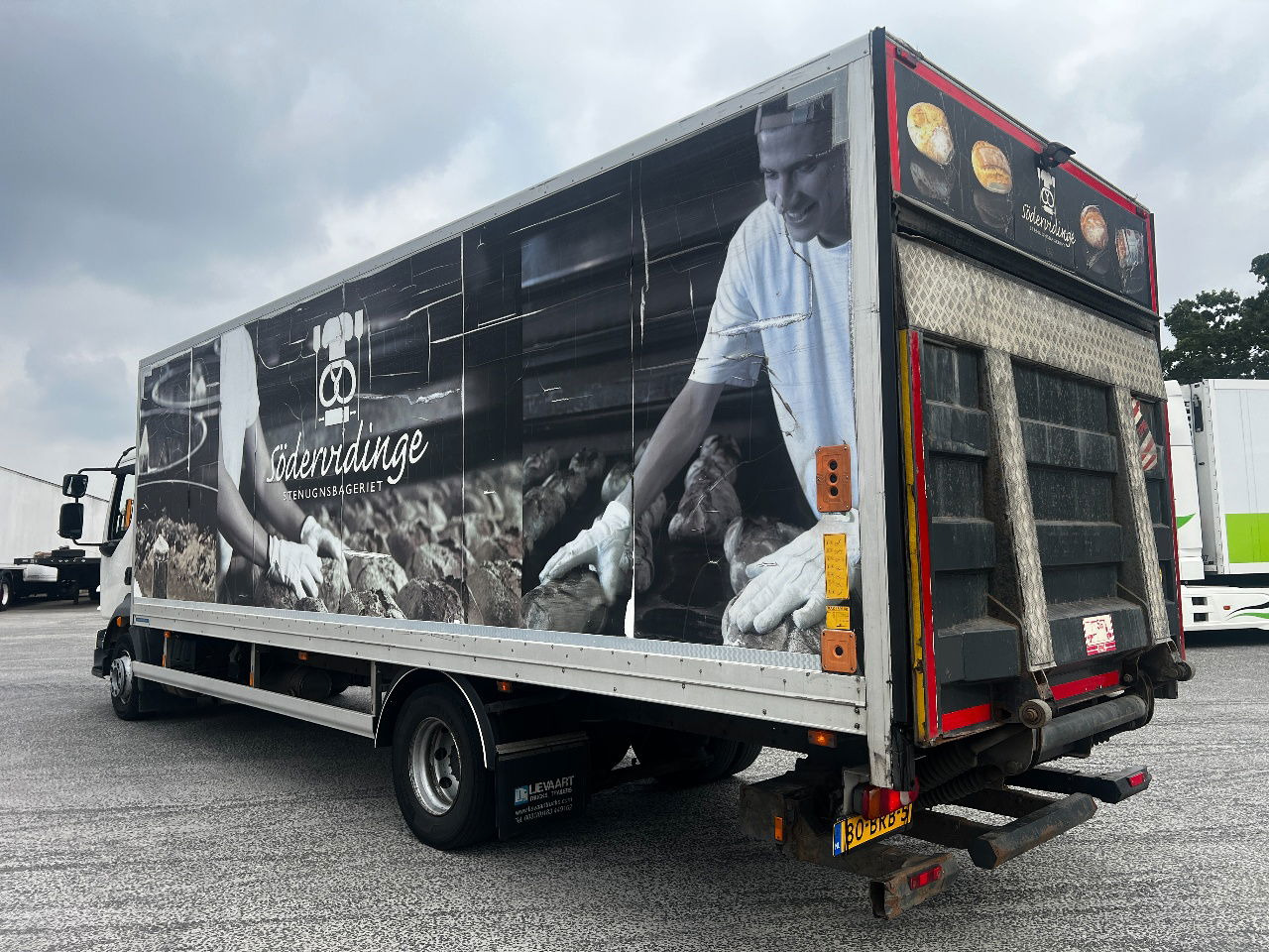 Volvo FL 12.240 Euro 5, NL truck - Xe tải hộp: hình 4 Volvo FL 12.240 Euro 5, NL truck - Xe tải hộp: hình 4
