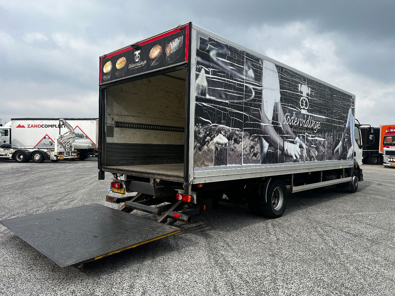 Volvo FL 12.240 Euro 5, NL truck - Xe tải hộp: hình 5 Volvo FL 12.240 Euro 5, NL truck - Xe tải hộp: hình 5