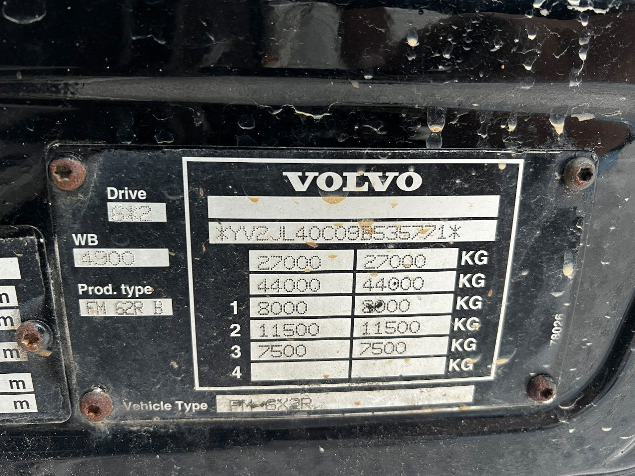 Xe tải hộp Volvo FM 9.300 Globe 6x2, Euro 5: hình 16