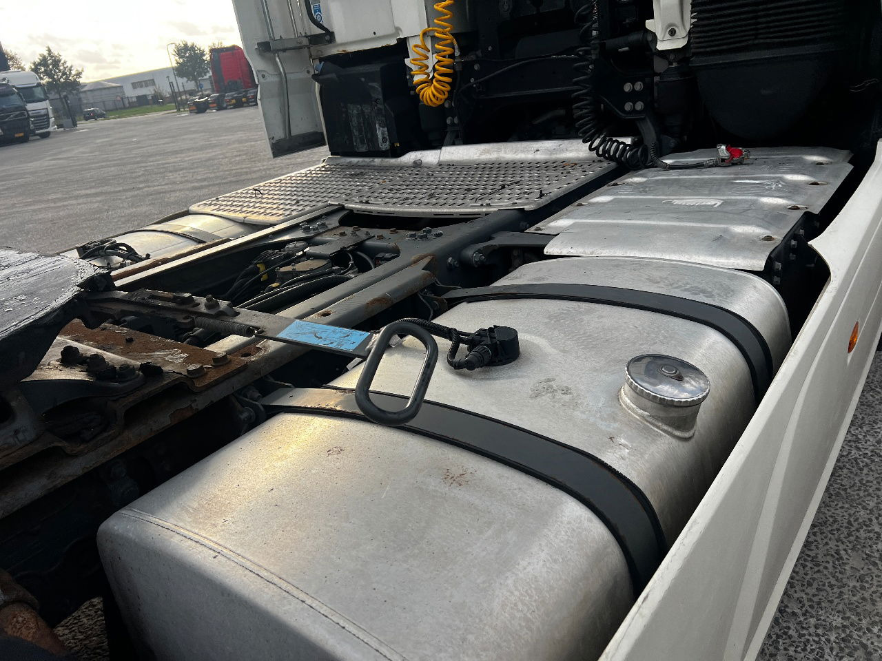 DAF XF 460 SSC, Retarder, Full spoiler - Xe đầu kéo: hình 5 DAF XF 460 SSC, Retarder, Full spoiler - Xe đầu kéo: hình 5