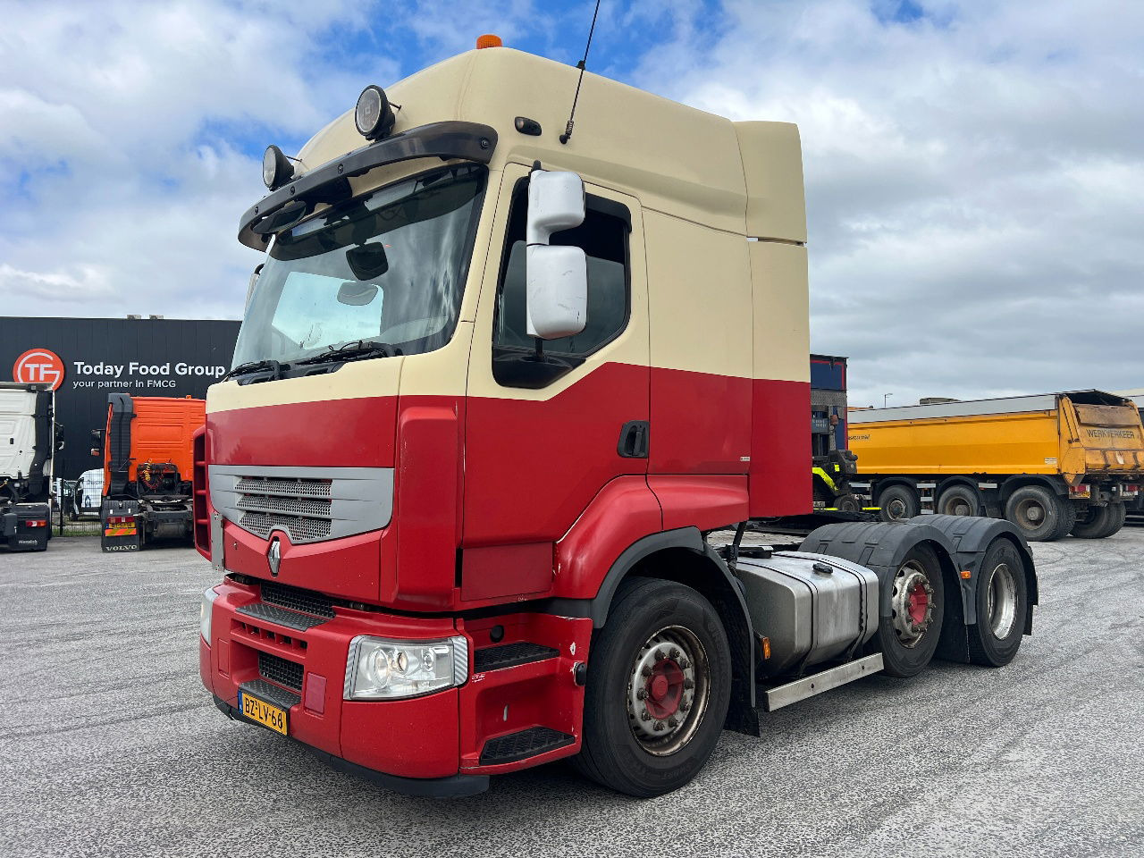 Renault Premium 430 6x2, Manual, Hydraulic - Xe đầu kéo: hình 1 Renault Premium 430 6x2, Manual, Hydraulic - Xe đầu kéo: hình 1