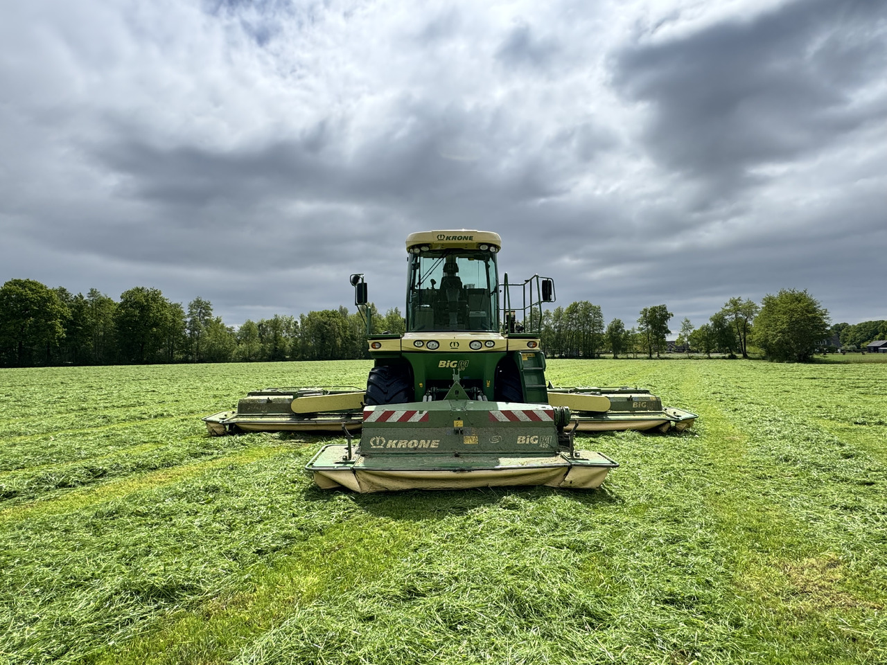 Krone Big M 420 CV - Máy cắt cỏ: hình 5 Krone Big M 420 CV - Máy cắt cỏ: hình 5