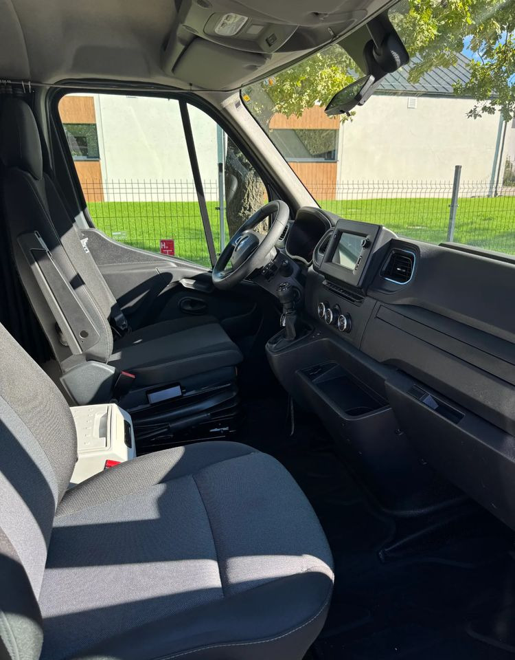 Xe van thùng mui bạt Renault Master: hình 10