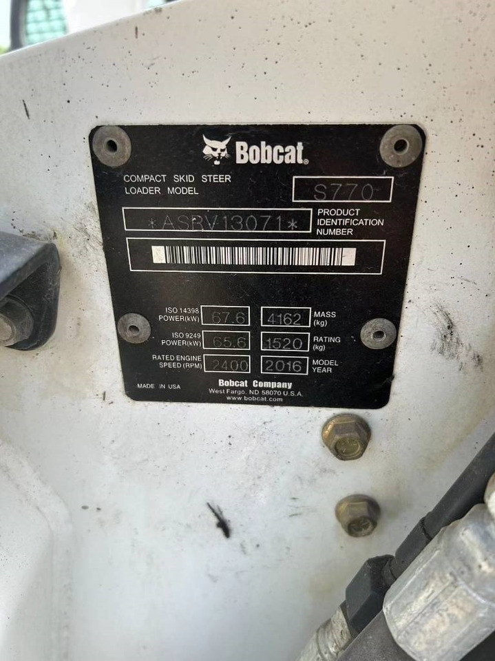 Bobcat T 770 - Máy xúc lật đa năng: hình 3 Bobcat T 770 - Máy xúc lật đa năng: hình 3