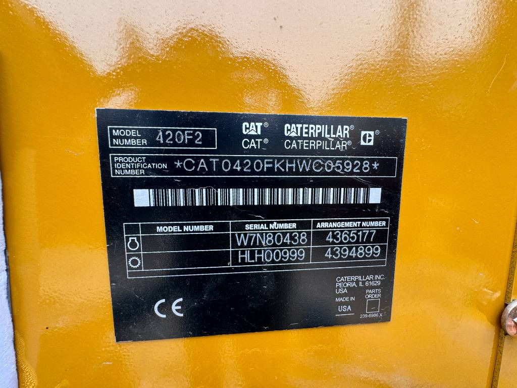 CAT 100% new CAT 420 F - Máy xúc trước múc sau: hình 2 CAT 100% new CAT 420 F - Máy xúc trước múc sau: hình 2