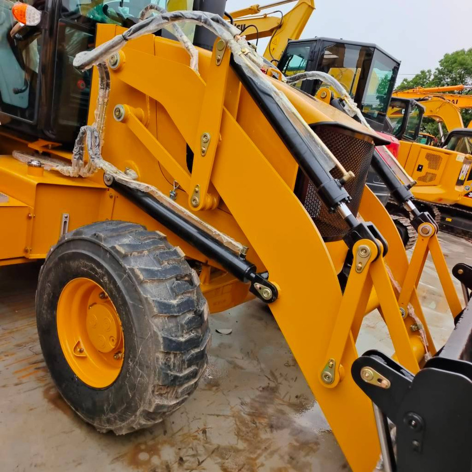 CAT 100% new caterpillar 420 F - Máy xúc trước múc sau: hình 4 CAT 100% new caterpillar 420 F - Máy xúc trước múc sau: hình 4