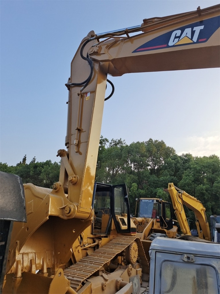 CAT 320 C L - Máy xúc bánh xích: hình 2 CAT 320 C L - Máy xúc bánh xích: hình 2