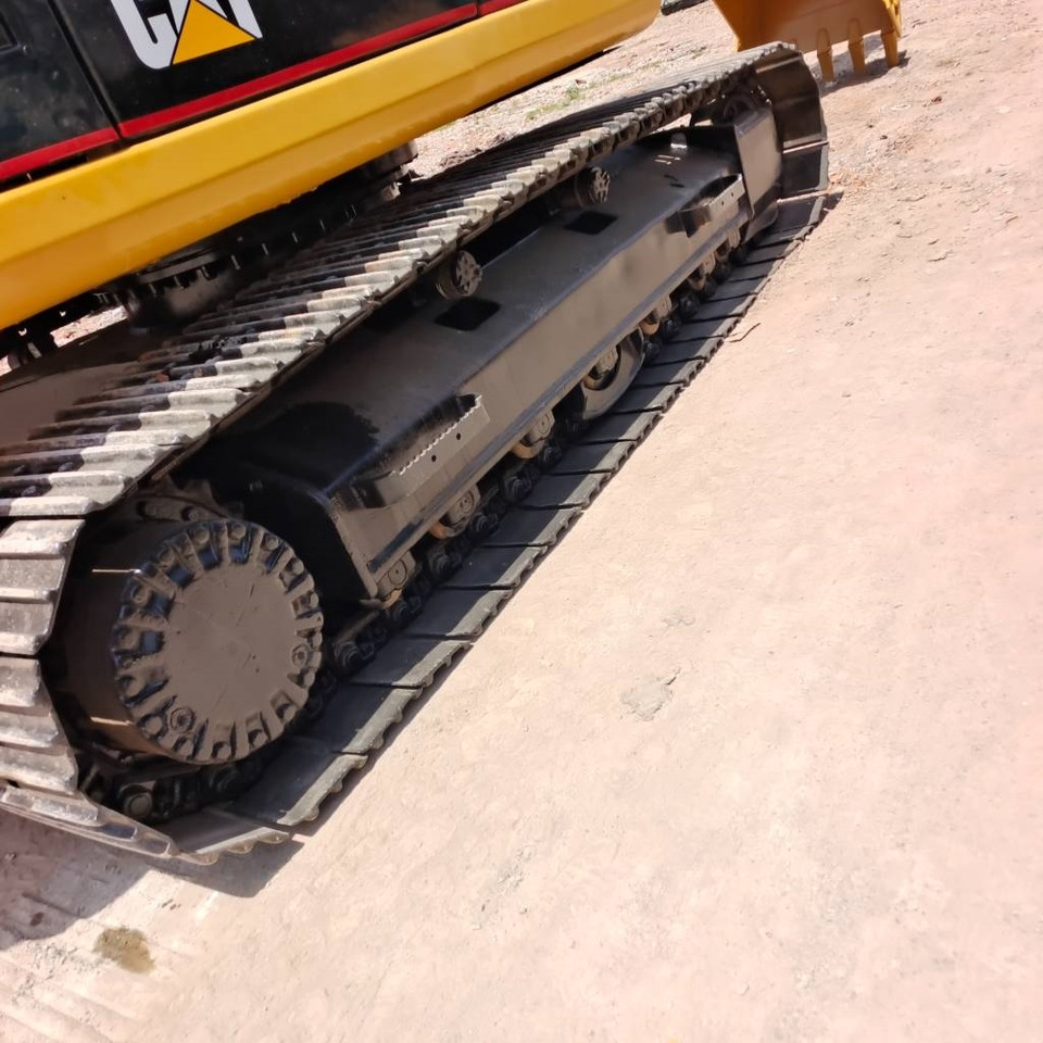 CAT 320BL - Máy xúc bánh xích: hình 5 CAT 320BL - Máy xúc bánh xích: hình 5