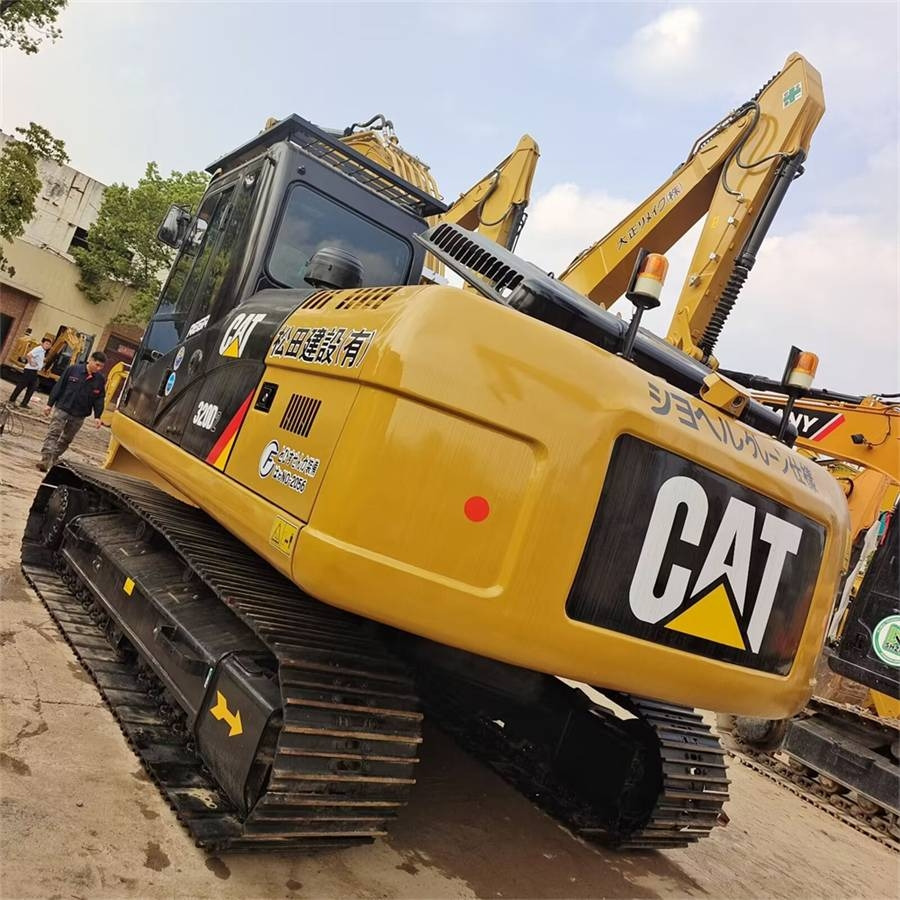 CAT 320D - Máy xúc bánh xích: hình 1 CAT 320D - Máy xúc bánh xích: hình 1