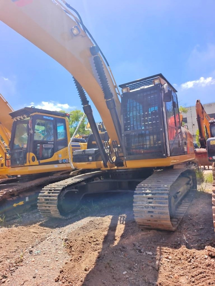 Máy xúc bánh xích CAT 324 D: hình 29 Máy xúc bánh xích CAT 324 D: hình 29