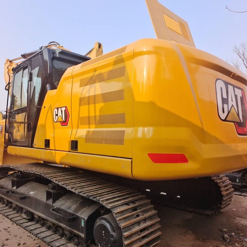 CAT 326 - Máy xúc bánh xích: hình 3 CAT 326 - Máy xúc bánh xích: hình 3