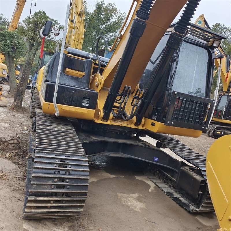 CAT 330 D - Máy xúc bánh xích: hình 4 CAT 330 D - Máy xúc bánh xích: hình 4
