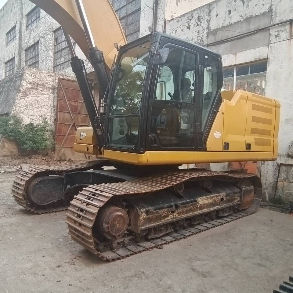 CAT 330GC - Máy xúc bánh xích: hình 1 CAT 330GC - Máy xúc bánh xích: hình 1