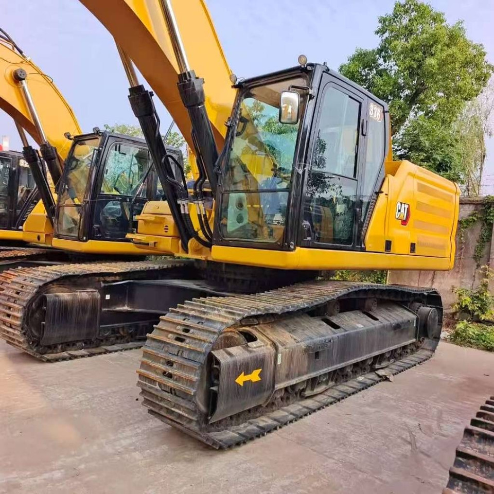 CAT 336 GC - Máy xúc bánh xích: hình 1 CAT 336 GC - Máy xúc bánh xích: hình 1