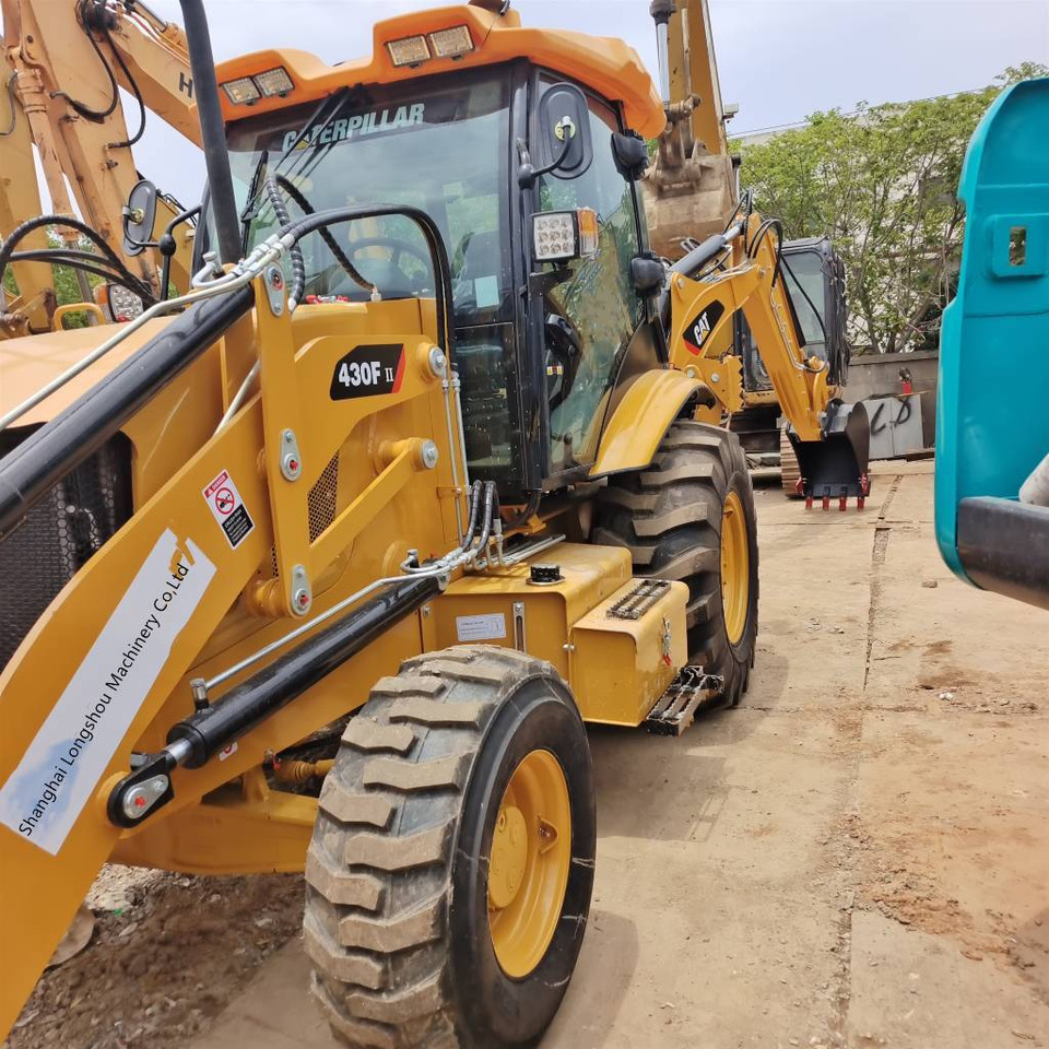 CAT 430 F 100% New - Máy xúc trước múc sau: hình 3 CAT 430 F 100% New - Máy xúc trước múc sau: hình 3
