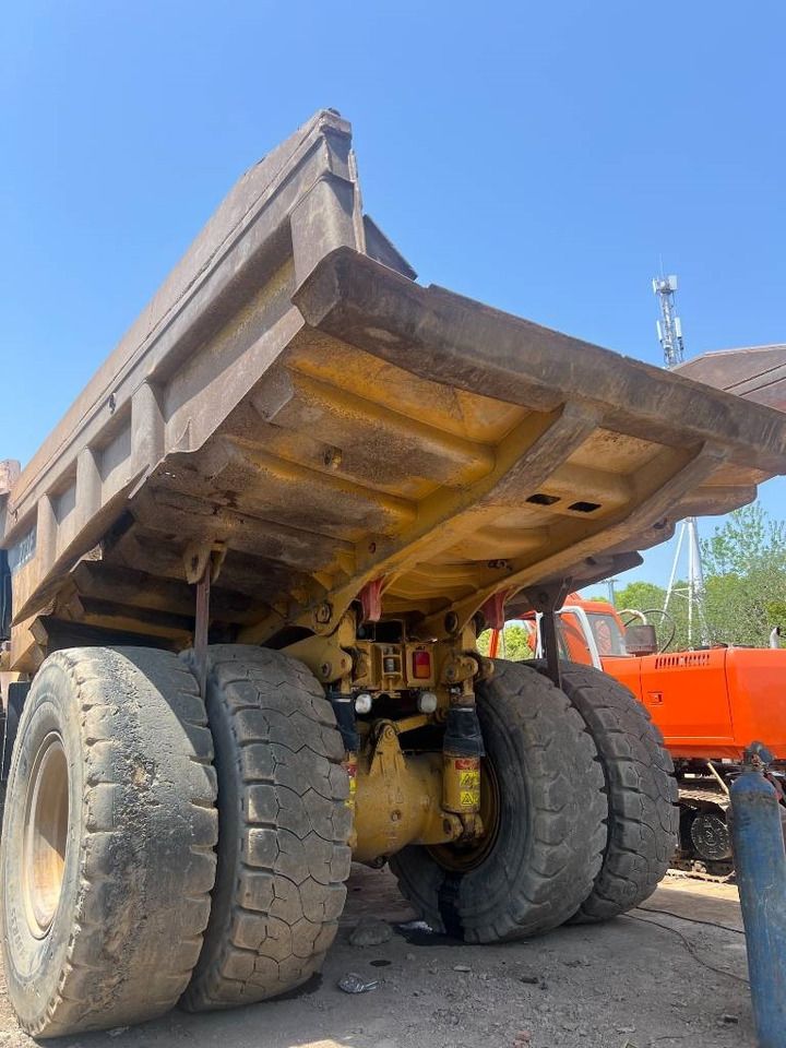 CAT 773 F - Xe ben cứng/ Xe chở đá: hình 5 CAT 773 F - Xe ben cứng/ Xe chở đá: hình 5