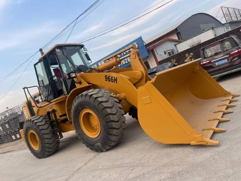CAT 966 H - Máy xúc lật bánh lốp: hình 1 CAT 966 H - Máy xúc lật bánh lốp: hình 1