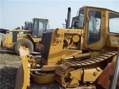 CAT D 5 H - Máy ủi: hình 2 CAT D 5 H - Máy ủi: hình 2