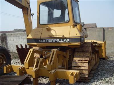CAT D 5 H - Máy ủi: hình 3 CAT D 5 H - Máy ủi: hình 3