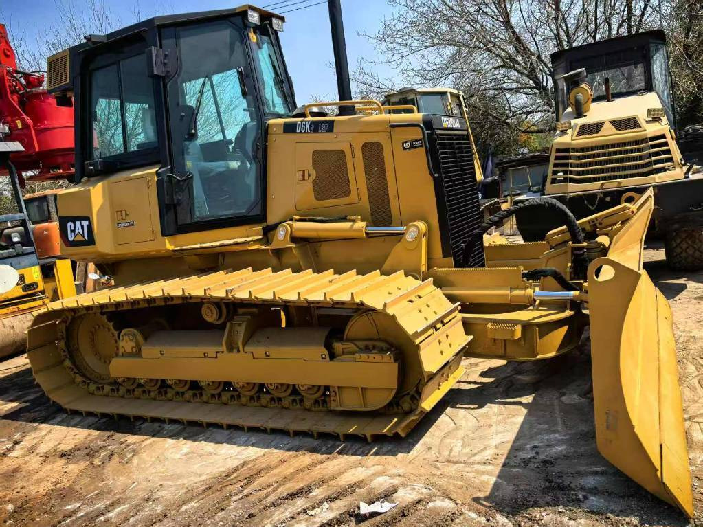 CAT D 6 K XLP - Máy san: hình 3 CAT D 6 K XLP - Máy san: hình 3