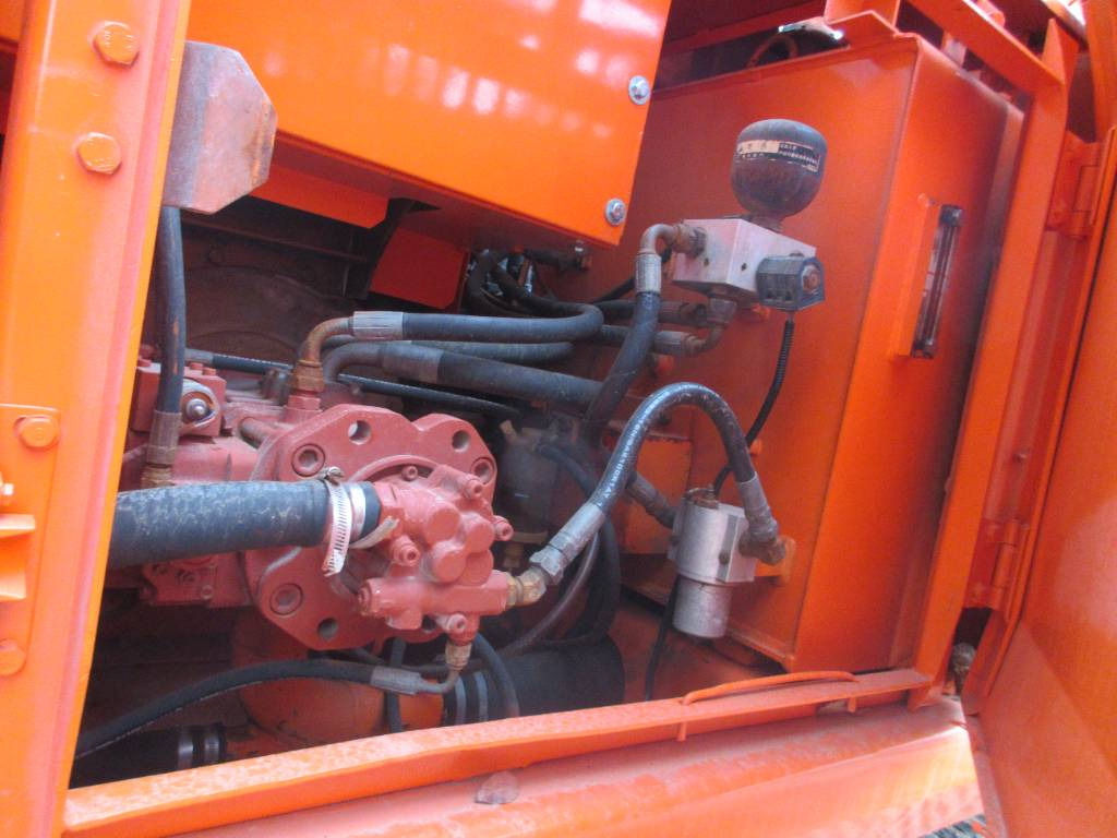 Doosan DH 150 LC-7 - Máy xúc bánh lốp: hình 5 Doosan DH 150 LC-7 - Máy xúc bánh lốp: hình 5
