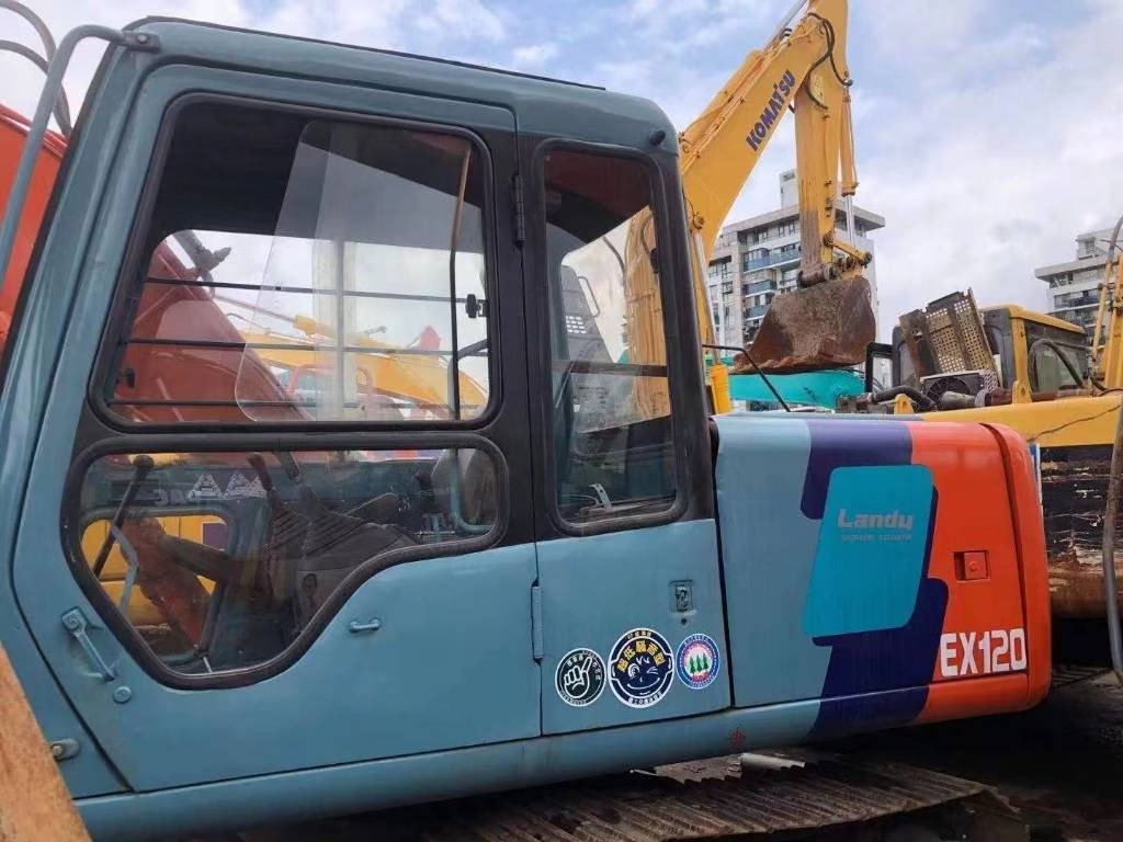 Hitachi EX 120-3 - Máy xúc bánh xích: hình 2 Hitachi EX 120-3 - Máy xúc bánh xích: hình 2