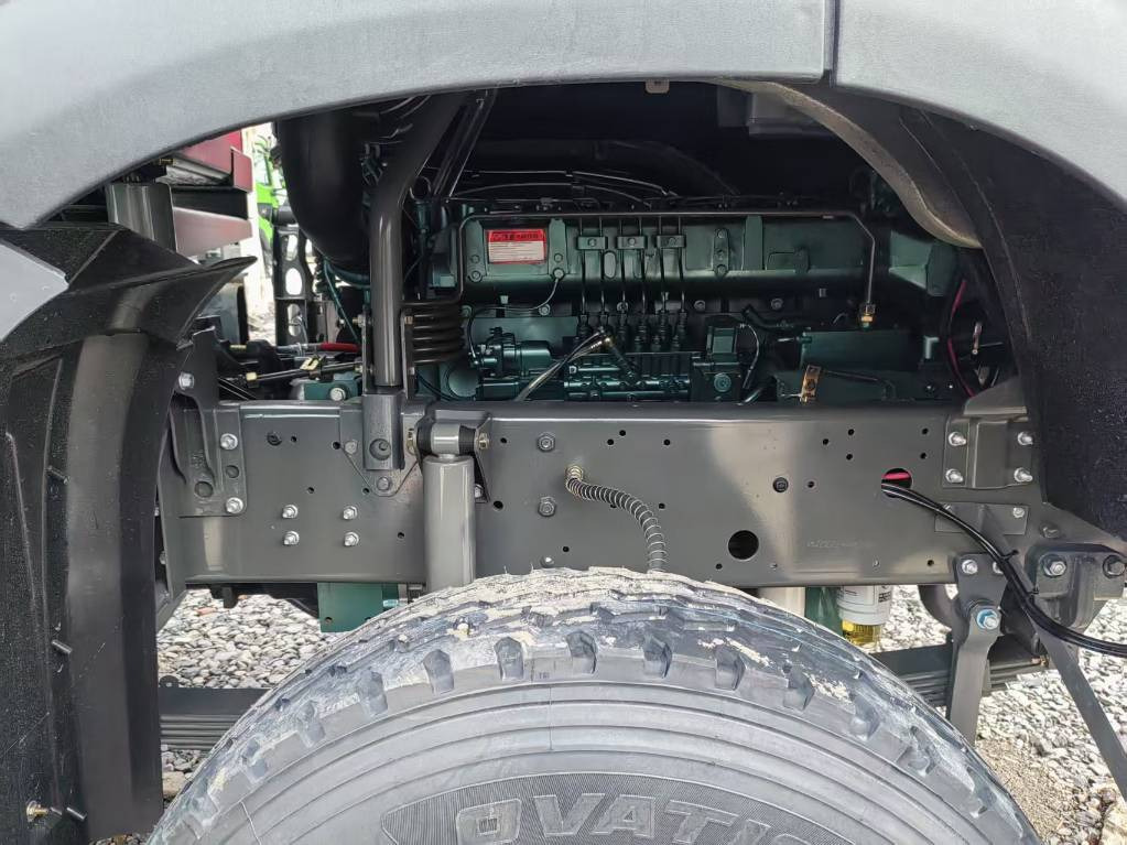 Howo 371 8X4 - Xe ben: hình 5 Howo 371 8X4 - Xe ben: hình 5