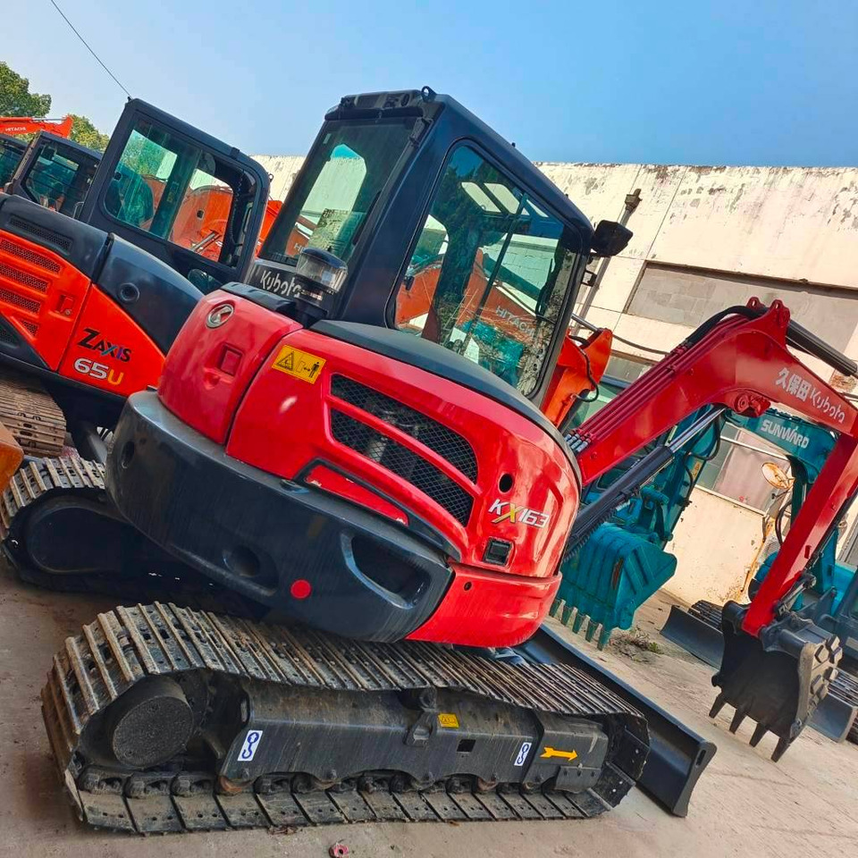 Kubota KX 163 - Máy xúc mini: hình 4 Kubota KX 163 - Máy xúc mini: hình 4