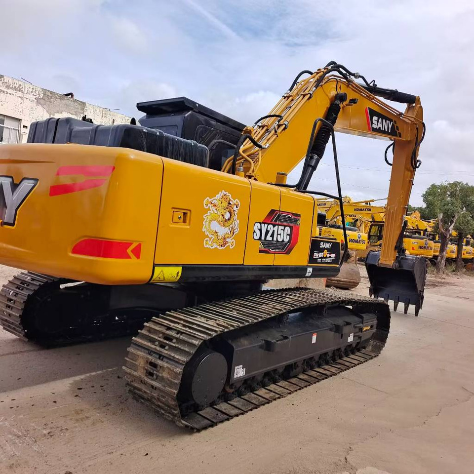Sany SY 215 C-9 - Máy xúc bánh xích: hình 5 Sany SY 215 C-9 - Máy xúc bánh xích: hình 5