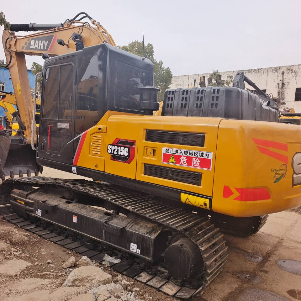 Sany SY 215 C - Máy xúc bánh xích: hình 2 Sany SY 215 C - Máy xúc bánh xích: hình 2