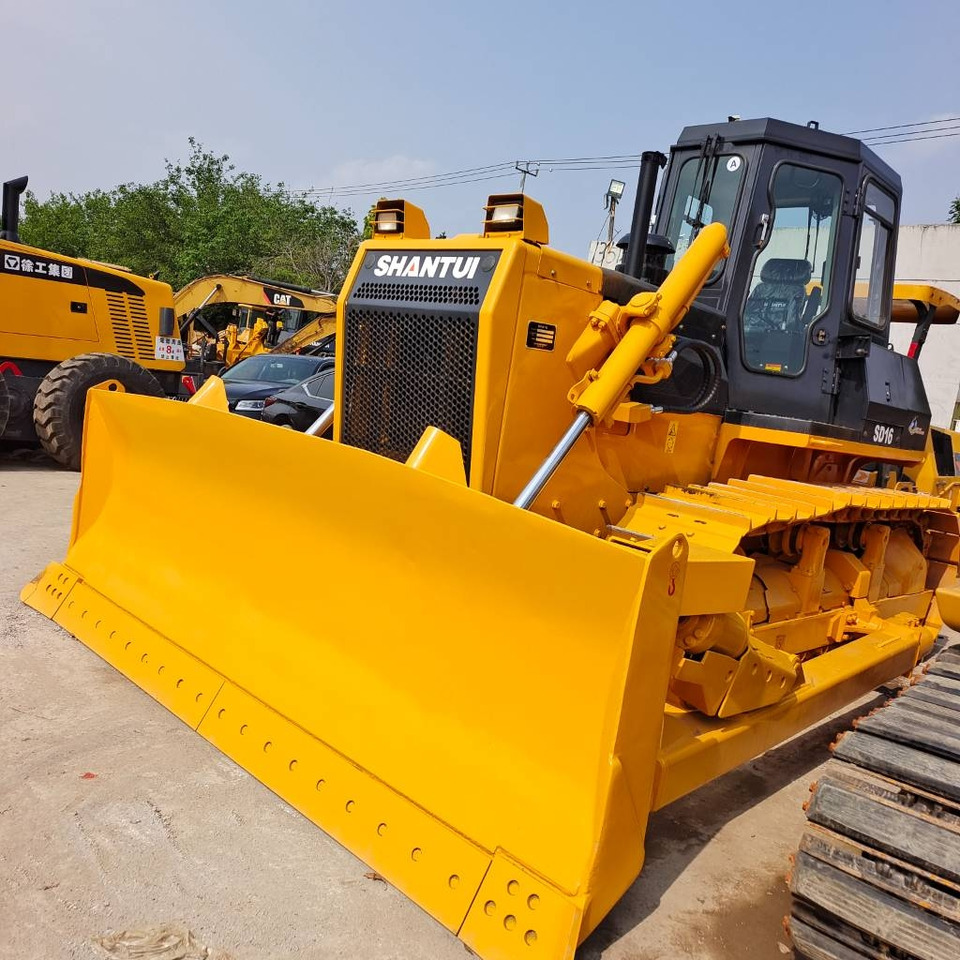 Shantui SD 16 - Máy ủi: hình 1 Shantui SD 16 - Máy ủi: hình 1