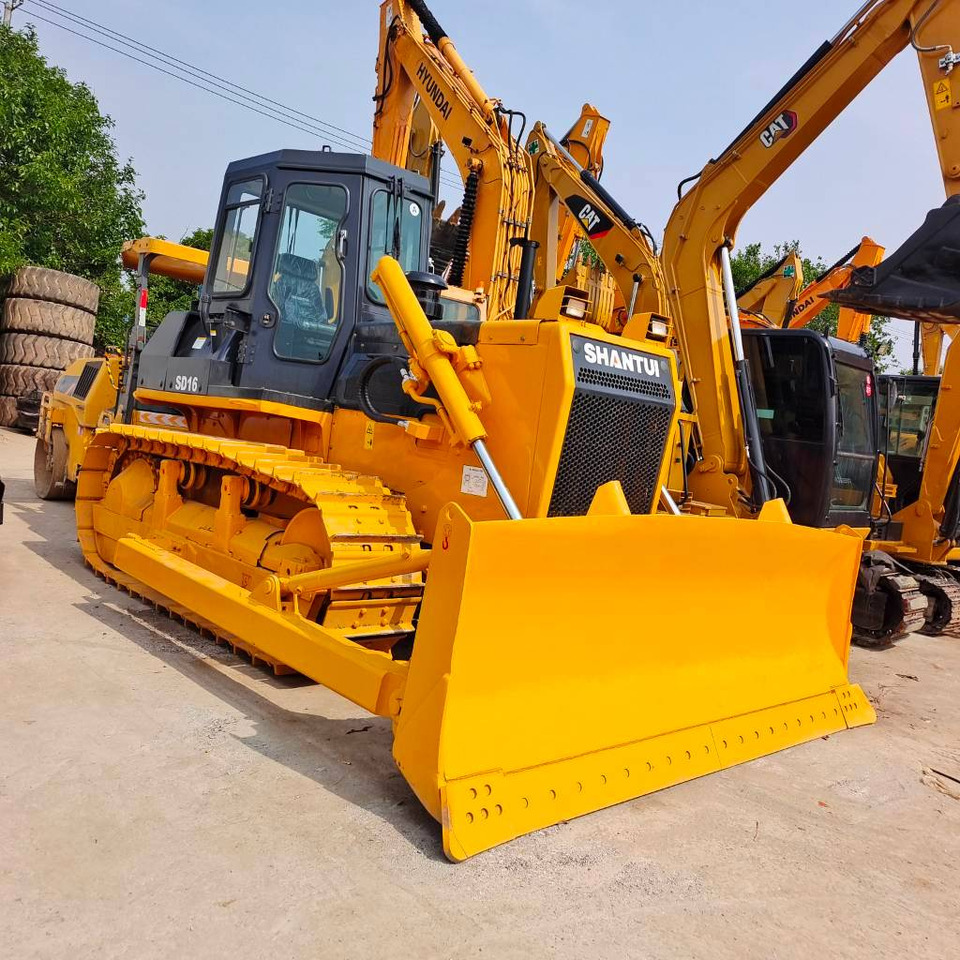 Shantui SD 16 - Máy ủi: hình 5 Shantui SD 16 - Máy ủi: hình 5