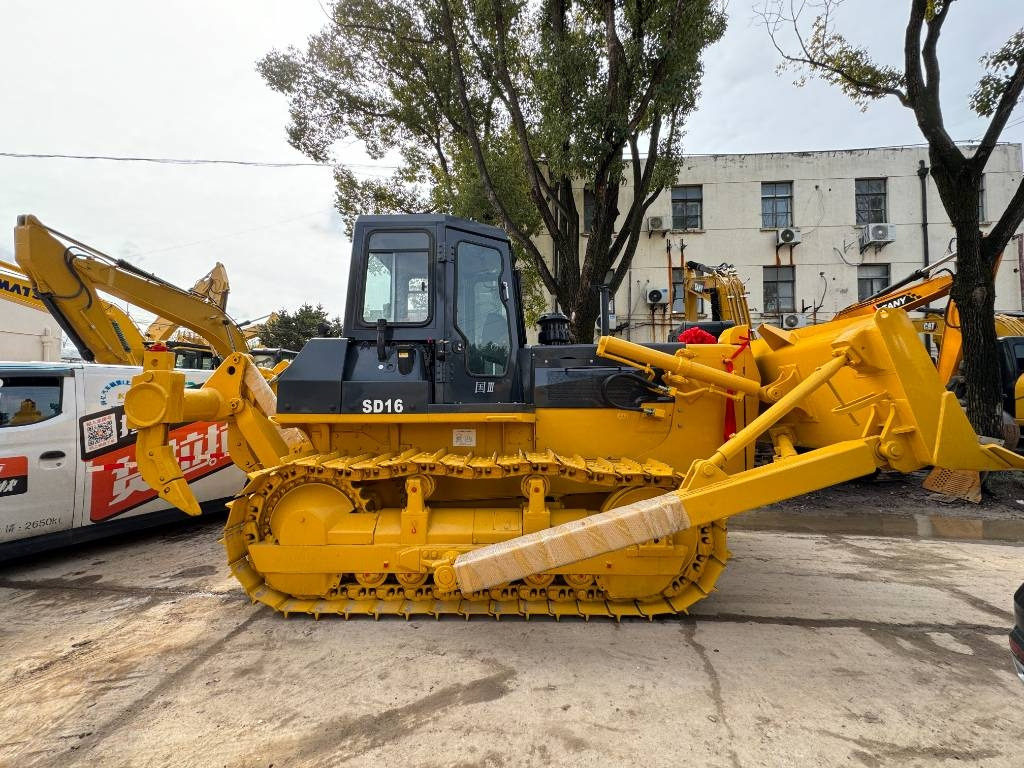 Shantui SD 16 - Máy ủi: hình 1 Shantui SD 16 - Máy ủi: hình 1