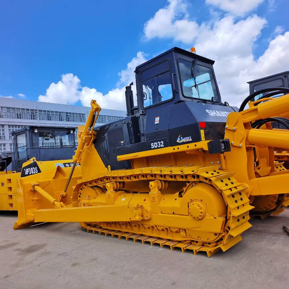 Shantui SD 32 - Máy ủi: hình 2 Shantui SD 32 - Máy ủi: hình 2