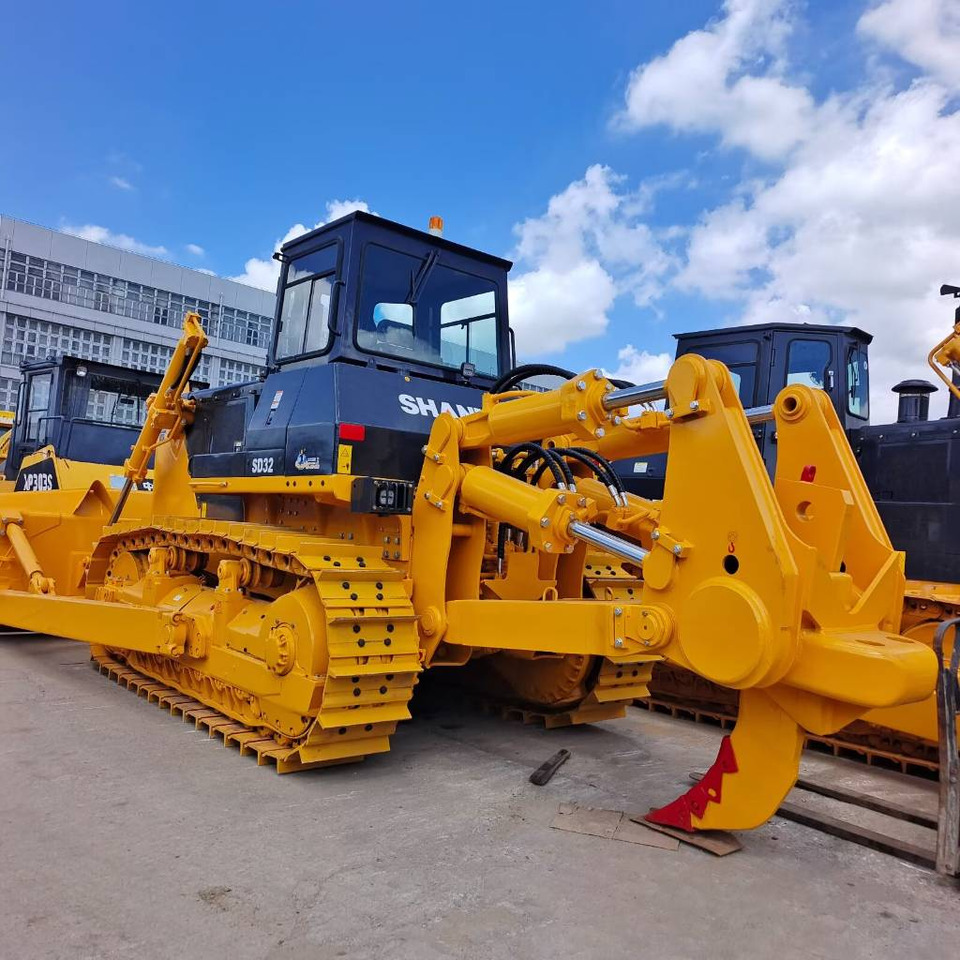 Shantui SD 32 - Máy ủi: hình 1 Shantui SD 32 - Máy ủi: hình 1
