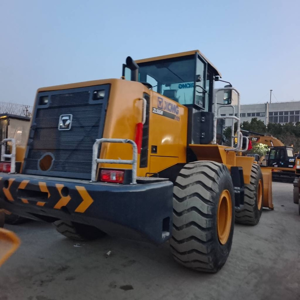 XCMG ZL 50 GN - Máy xúc bánh xích: hình 1 XCMG ZL 50 GN - Máy xúc bánh xích: hình 1