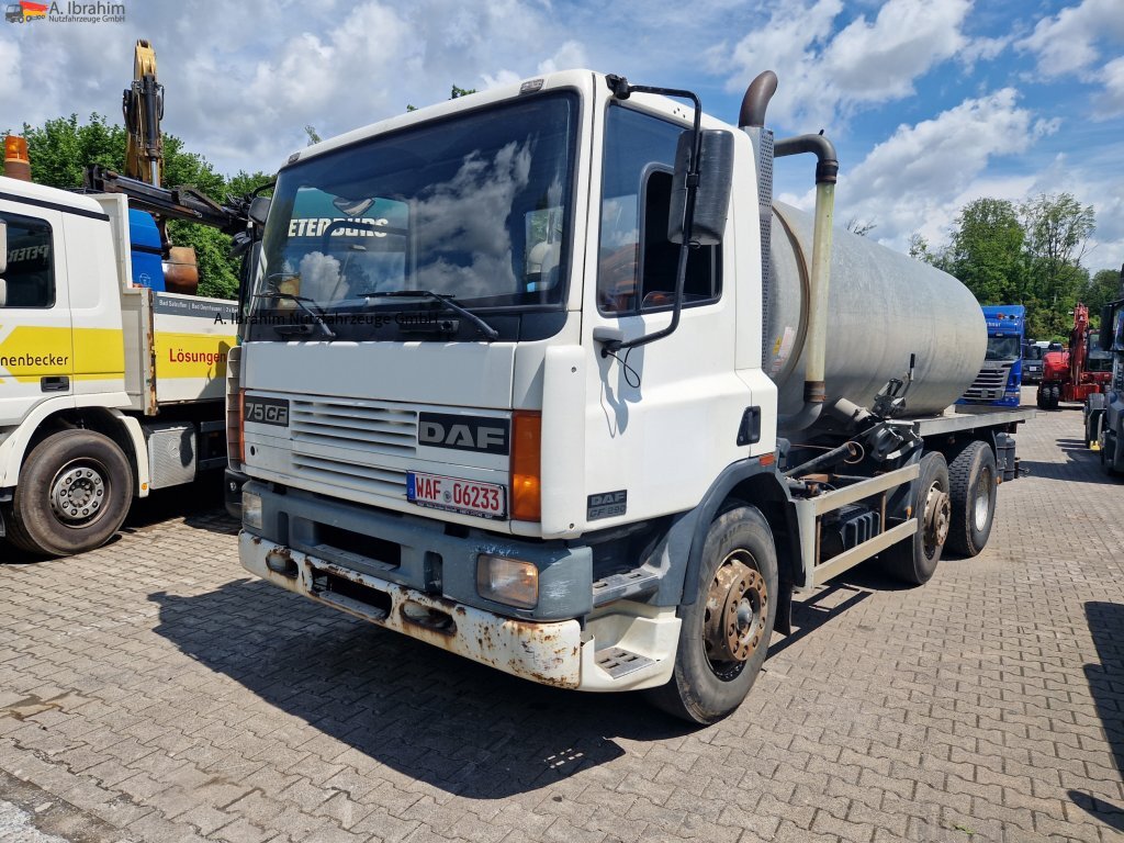 Daf CF 290 Wassertank 13500 L, Tank verzinkt Vorlauf- Lift- Lenkachse - Xe bồn: hình 1 Daf CF 290 Wassertank 13500 L, Tank verzinkt Vorlauf- Lift- Lenkachse - Xe bồn: hình 1