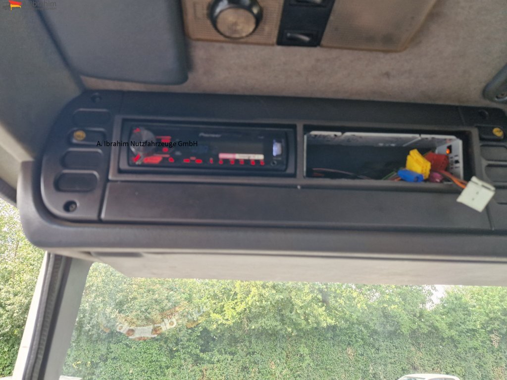 Daf CF 290 Wassertank 13500 L, Tank verzinkt Vorlauf- Lift- Lenkachse - Xe bồn: hình 3 Daf CF 290 Wassertank 13500 L, Tank verzinkt Vorlauf- Lift- Lenkachse - Xe bồn: hình 3
