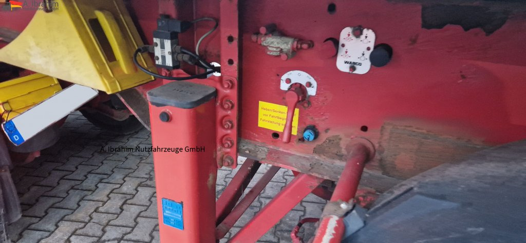 Kempf SKM 35/3 33 cbm Liftachse, Trommelbremse - Sơ mi rơ moóc ben: hình 4 Kempf SKM 35/3 33 cbm Liftachse, Trommelbremse - Sơ mi rơ moóc ben: hình 4