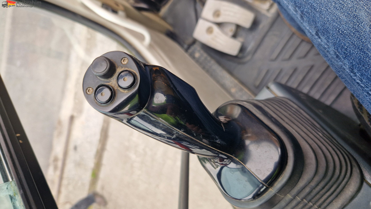 Liebherr A316 Schnellwechsler, Hammerverrohrung, Verstellausleger Deutz Motor - Máy xúc mini: hình 3 Liebherr A316 Schnellwechsler, Hammerverrohrung, Verstellausleger Deutz Motor - Máy xúc mini: hình 3