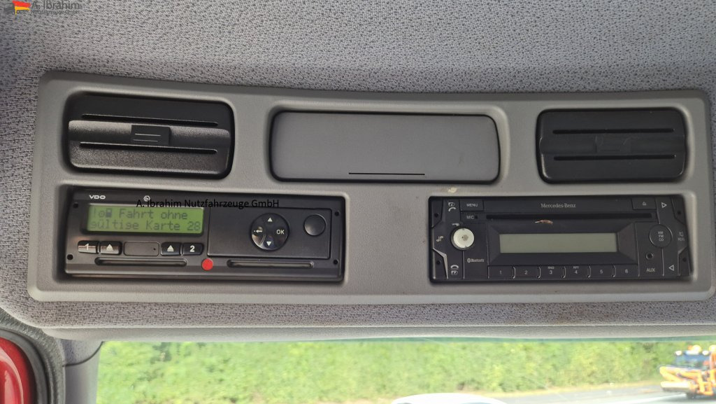 Mercedes-Benz 1222 Werkstattkoffer mit Regalsystem - Xe tải hộp: hình 3 Mercedes-Benz 1222 Werkstattkoffer mit Regalsystem - Xe tải hộp: hình 3